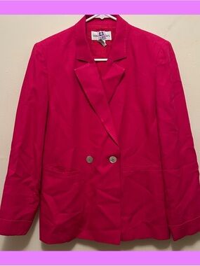 Blooming Dale Women's Fuchsia Double-Breasted Blazer